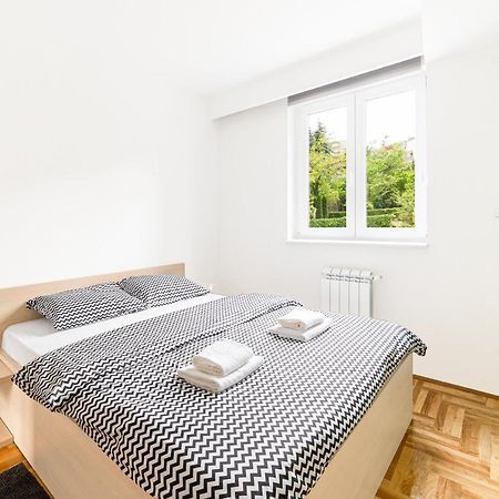 Djokic Apartments Kragujevac Dış mekan fotoğraf