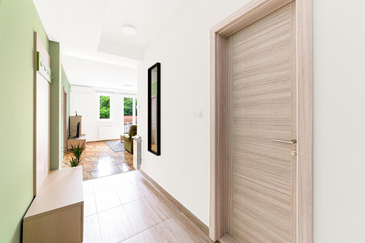 Djokic Apartments Kragujevac Dış mekan fotoğraf